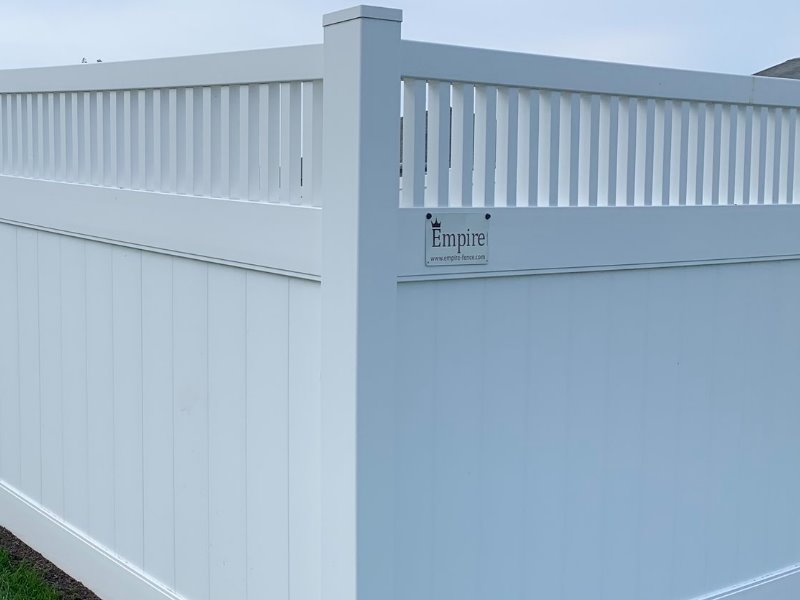 Vinyl fence company in the Waverly, Nebraska area.