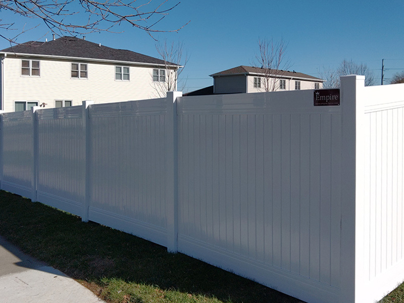 White vinyl privacy fence Waverly Nebraska
